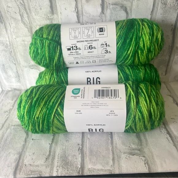 Big Twist yarn lot of 3. Color Lime Jelly - Picture 1 of 2